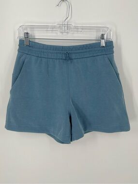 lululemon athletica Women's Softstreme High Rise Utility Blue Short Size 6